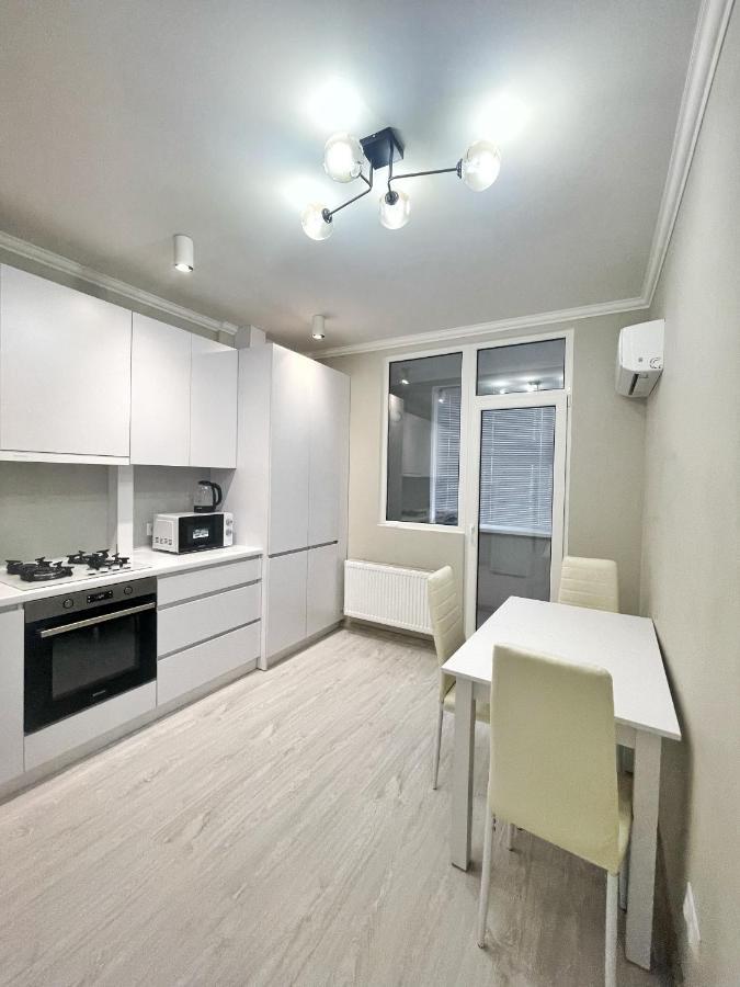 Beautiful Apartment In Kischinau Exterior foto